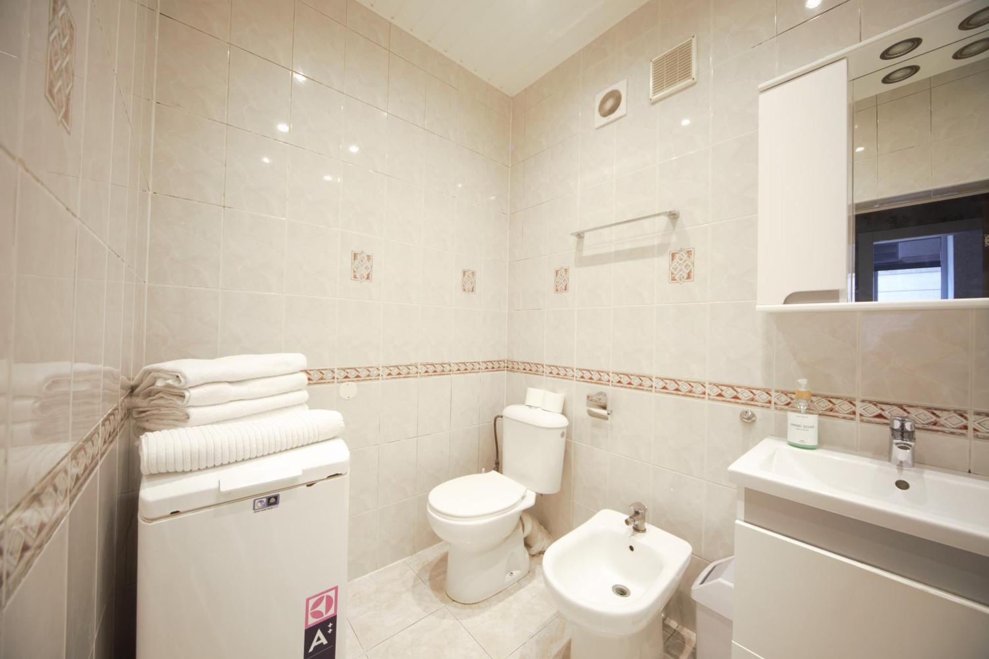 Three Bedroom Apartment Old Town Riga Exterior photo